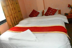 Festoon Hotel